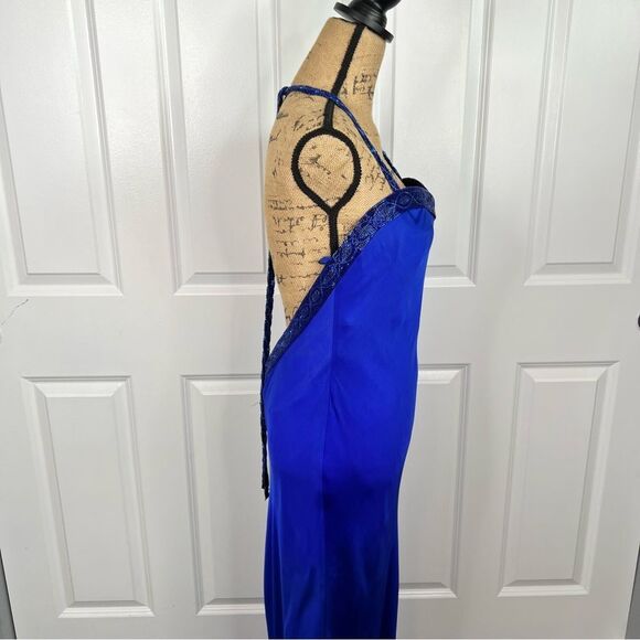 Sz 14(46 EUR) Giorgio Armani Cobalt Blue Beaded 100% Silk Halter Gown NWT $7,950 - Picture 10 of 17
